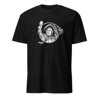 T-shirt noir LAVARENNE visuel gravure d'un personnage d'ancien régime levant son verre — porté